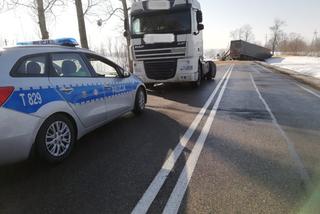 Kukowo: Tragiczny wypadek na DK 65. Nie żyje kierowca ciężarówki. Był obywatelem Białorusi