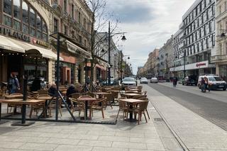 Na Piotrkowskiej otworzyły się pierwsze ogródki!