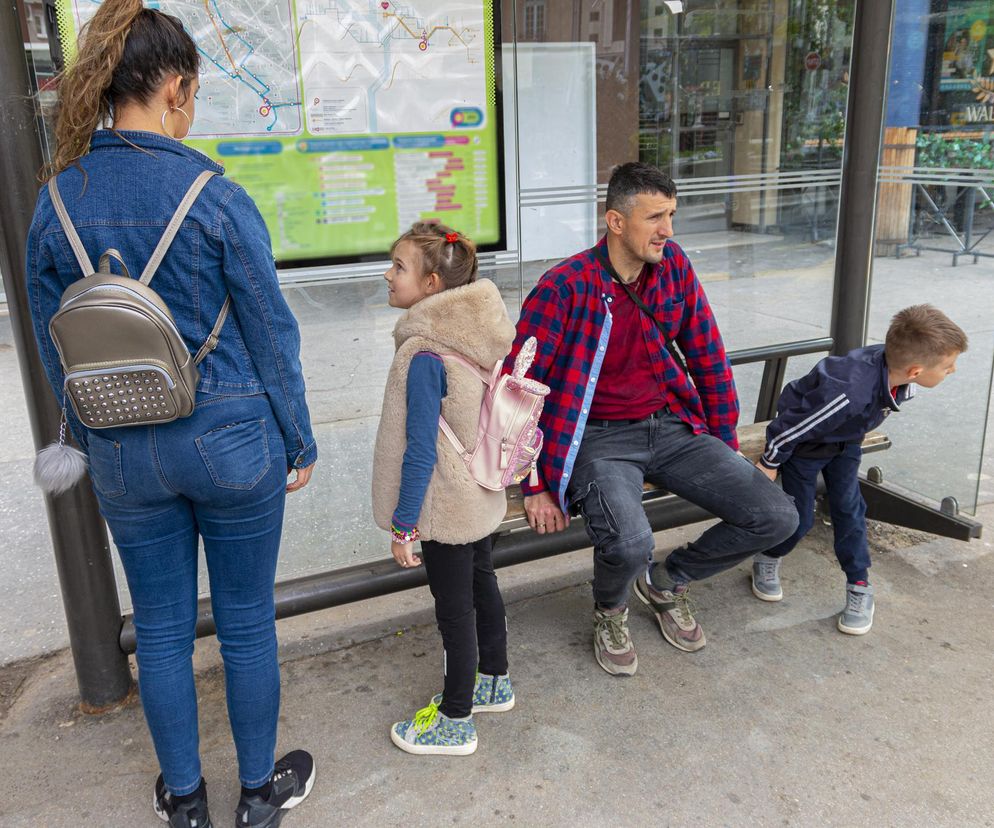 Olsztyński kierowca wyprosił z autobusu ojca z dzieckiem. Jest reakcja rzecznika 