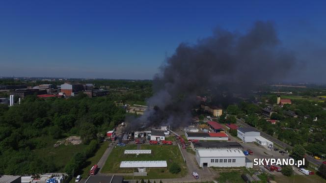 Pożar hali w Chorzowie