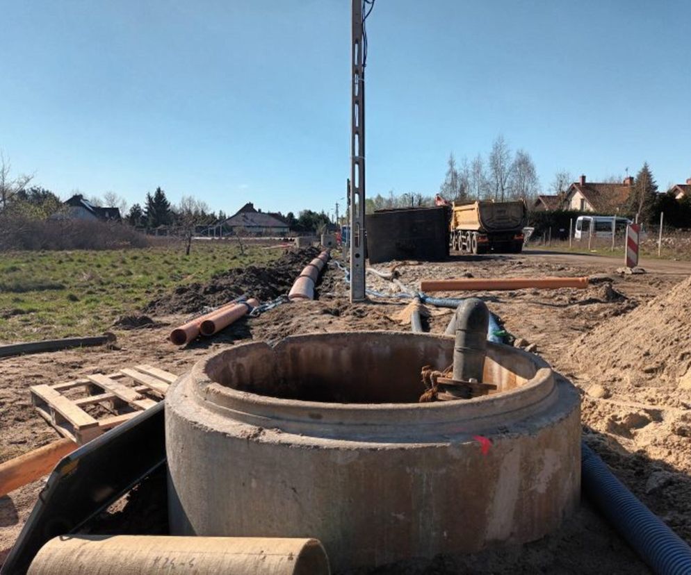 Utrudnienia w rejonie ulic Antoniewskiej i Kalorycznej.