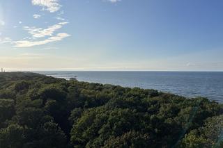 Nad morzem po sezonie. Czy warto jechać? Pogoda, ceny, atrakcje