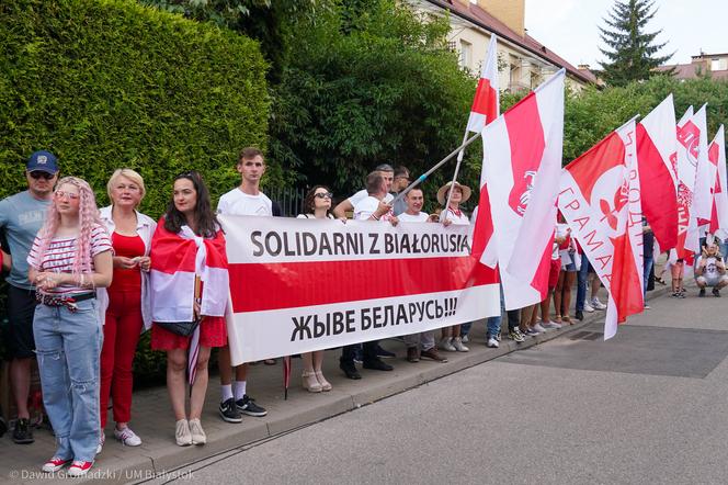 Otwarcie Skweru Wolnej Białorusi w Białymstoku