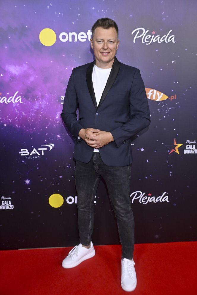 Rutkowski w nowej zaczesce, Rozenek-Majdan z wąsem na głowie i naga Kamińska