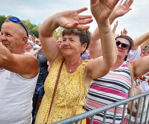 Tłumy na festynie pod zaporą w Brodach