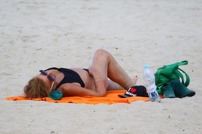 Agnieszka Fitkau-Perepeczko na plaży w Sopocie