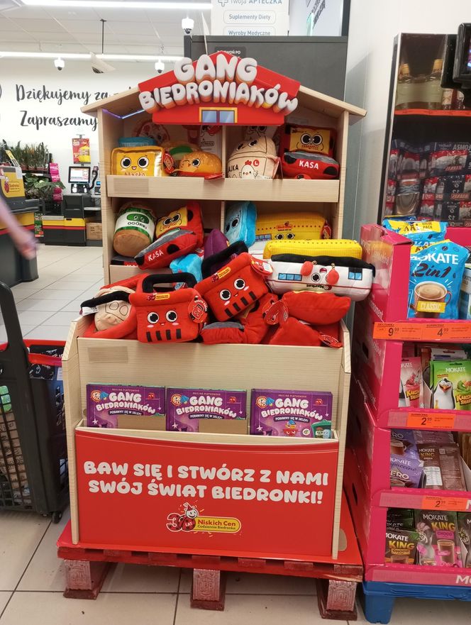 Gang Biedroniaków wjeżdża do Biedronki! Znamy szczegóły akcji i listę 19 zabawnych maskotek
