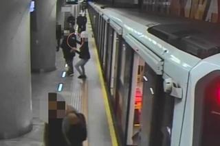 22 latek atakuje w metrze