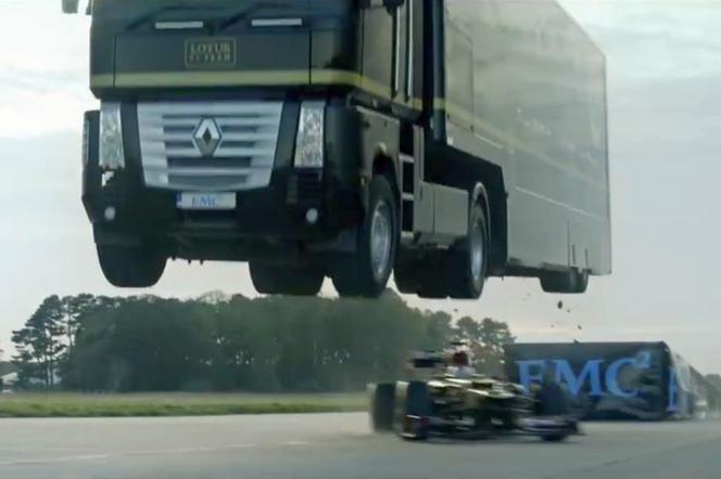 skacząca ciężarówka Renault