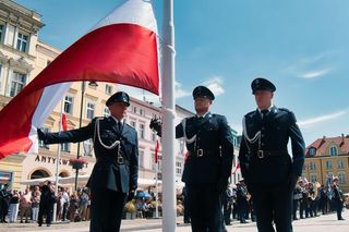 Bydgoszcz świętuje z policją. „Ratujecie nasze życie, bronicie go”. Wzruszające słowa podczas uroczystości