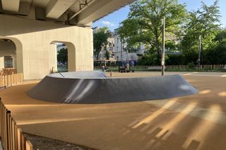 Park Kolejowy w Krakowie jak lokomotywa na początku wiersza Tuwima. Budowa powoli postępuje, ale już widać, jak będzie wyglądał. Najnowsze zdjęcia