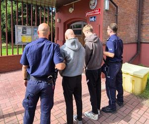 Okradali ogródki w Czerwionce-Leszczynach, chowali się w ziemiance wykopanej na hałdzie pogórniczej