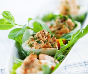 Jajka faszerowane schabem, przepis Konrada Gacy - na Wielkanoc i nie tylko [WIDEO]