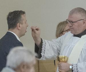 Kosiniak-Kamysz w kościele. Poszedł do komunii