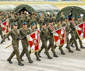 Defilada Wojska Polskiego 2025. Sprawdź zmiany w komunikacji miejskiej