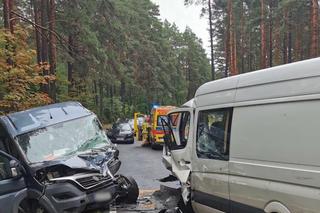 Dwa wypadki na DK 58. Cztery osoby zostały ranne [ZDJĘCIA]