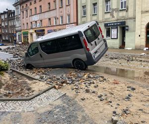 Powódź 2024. Samochód po zalaniu. Mechanik: Bałbym się nim poruszać 