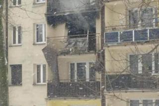 Katowice: Pożar mieszkania na Krzyżowej. Trzy osoby trafiły do szpitala, ponad 20 ewakuowano AKTUALIZACJA
