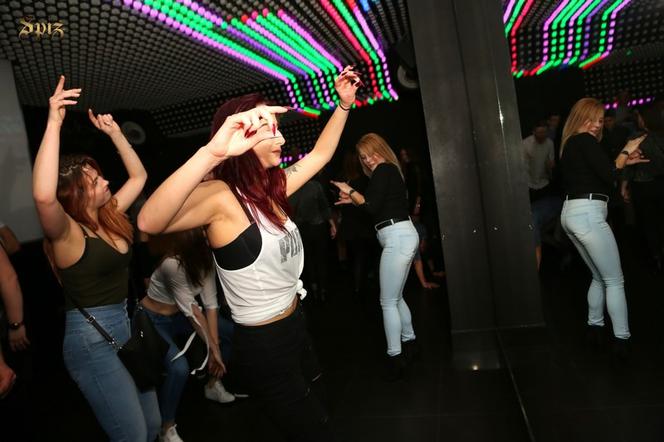 Taka impreza zdarza się raz na cztery lata. Taką bawili się klubowicze w katowickim Spiżu 29 lutego