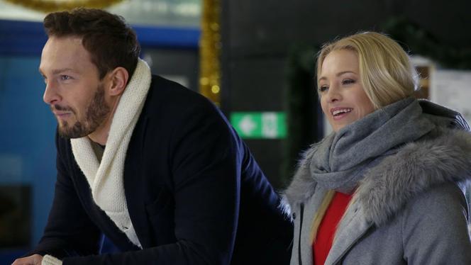 M jak miłość, odc. 1441. Joasia (Barbara Kurdej-Szatan), Leszek (Sławek Uniatowski)