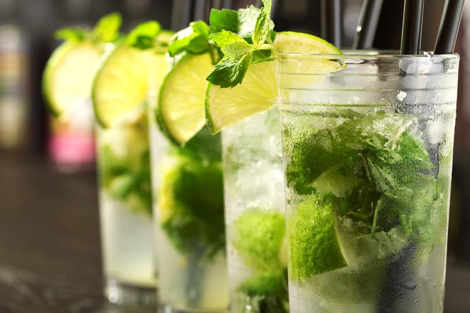 Mojito: jak przygotować tego drinka?