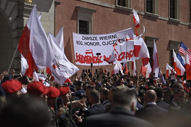  Karol Nawrocki przejmuje symboliczne zwierzchnictwo nad Orderem Orła Białego i Orderem Odrodzenia Polski