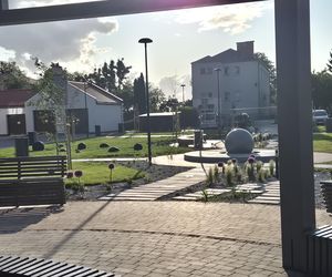 Miejscowość na Mazurach zmieniła się nie do poznania. Było obskurne targowisko, jest tężnia i muzeum