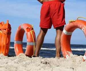 Zwłoki w Stegnie. Kąpali się w morzu, nagle ich oczom ukazał się przerażający widok. Nigdy go nie zapomną