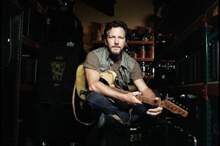 Eddie Vedder ze świąteczną niespodzianką dla młodych gitarzystów! Muzyk Pearl Jam na gest!