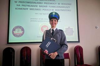 Białostocka policjantka sierż. Agata Kalinowska obroniła pracę doktorską