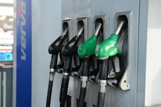 Te stacje benzynowe na Podlasiu omijaj szerokim łukiem. Wysokie ryzyko uszkodzenia silnika! [LISTA]