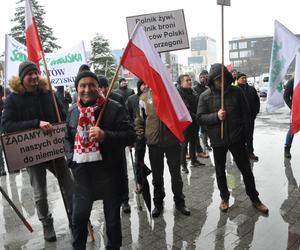 Rolnicy protestują. Utrudnienia na drogach w całej Polsce