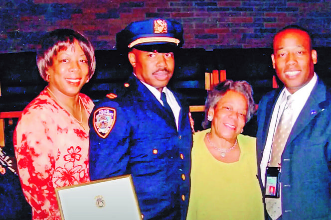 Burmistrz miał namawiać do seksu za przysługę