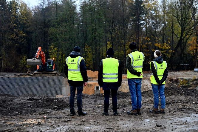 Pierwszy odcinek przedłużenia trasy N-S na północ już prawie gotowy. Pojedziemy nim na początku 2025 roku