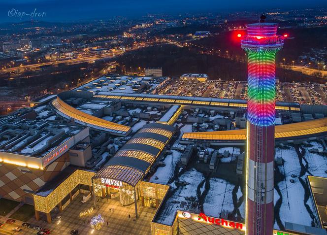 Kraków niczym Las Vegas. Takich zdjęć nocnego miasta jeszcze nie widziałeś!
