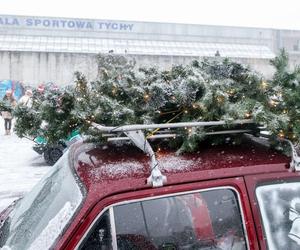 Parada Świątecznych Samochodów w Tychach