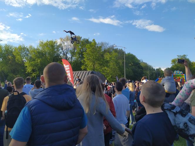 Koncerty i pokazy Freestyle Motocross w Siedlcach podczas MotoWiosny rozgrzały serca mieszkańców