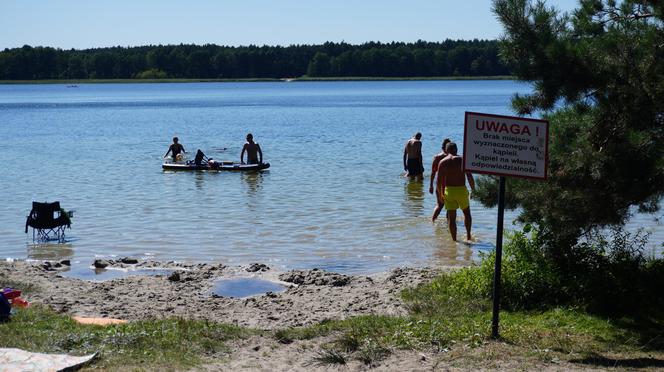 Jezioro Zagłębocze na Lubelszczyźnie kusi turystów z całego kraju! ZDJĘCIA