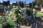 Matka dzieli grób z nienarodzoną córką. Pogrzeb po tragedii w Lubieni