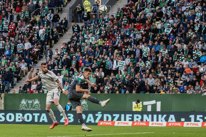 Lechia vs Górnik Zabrze już w sobotę. Tysiące kibiców, emocje i debiut kubków wielokrotnego użytku