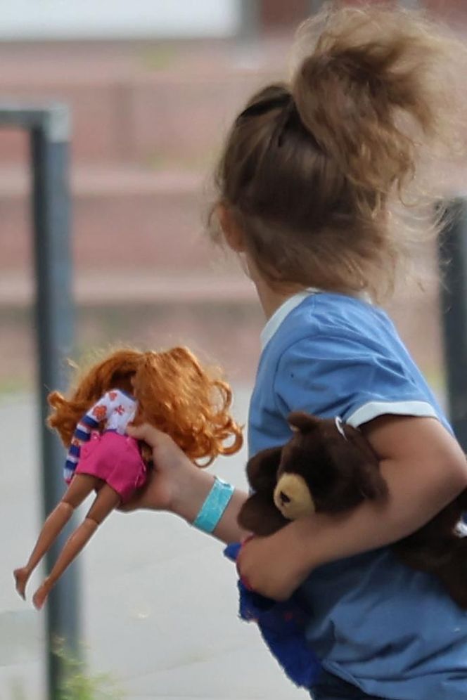 Agnieszka Kaczorowska. Tańcząca z córkami