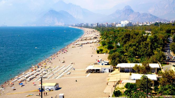 2. Antalya – 56.904