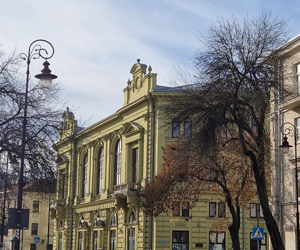 Zabytkowy budynek teatru