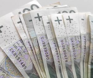 14-latka znalazła kopertę z pieniędzmi. Mogła zrobić tylko jedno