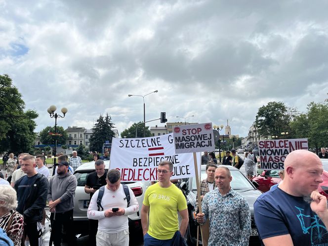 Protest Konfederacji w Siedlcach zgromadził ok. 600 osób