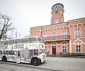 W Częstochowie będzie można podróżować piętrowym autobusem. Powraca Londyńczyk