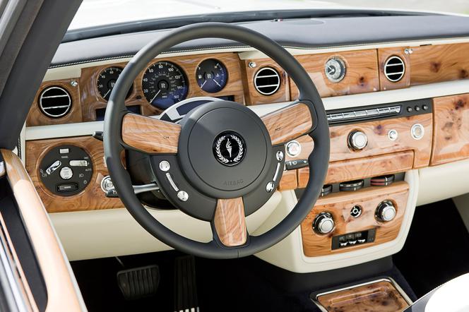 Rolls-Royce Phantom Series II Drophead Coupe