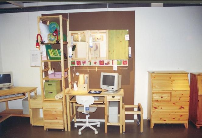W 1998 roku w Krakowie otwarto sklep IKEA. Te zdjęcia nigdy wcześniej nie były publikowane!