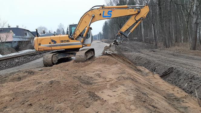 Olsztyn-Gutkowo: Prace na linii kolejowej idą pełną parą. Zobacz aktualne zdjęcia
