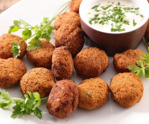 Wegetariańskie klopsiki z boczniaków. Nawet mięsożercy będą pod wrażeniem 